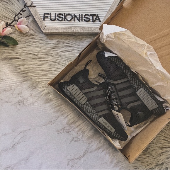 NWT 🍭 Rare Adidas NMD R1 Black Special Edition - Picture 10 of 10